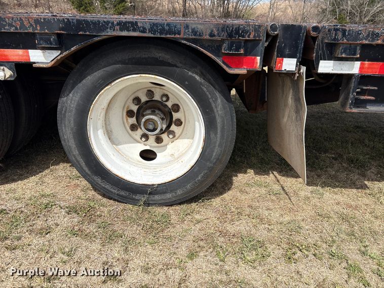 image for item NK9050 1999 Ledwell HT48102HT tilt deck hydraulic tail equipment trailer