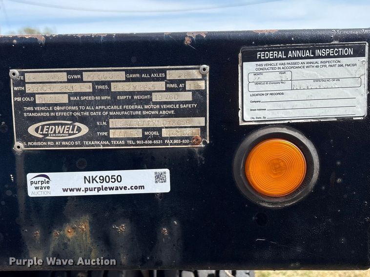 image for item NK9050 1999 Ledwell HT48102HT tilt deck hydraulic tail equipment trailer