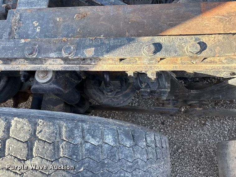 image for item YA1269 2002 Kenworth W900B semi truck