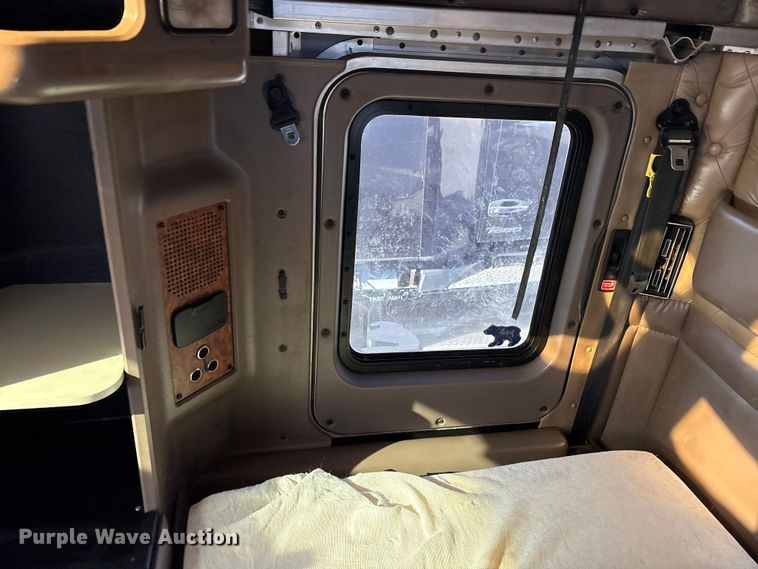 image for item YA1269 2002 Kenworth W900B semi truck