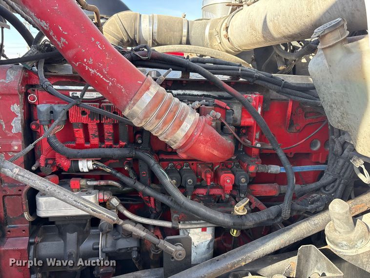 image for item YA1269 2002 Kenworth W900B semi truck