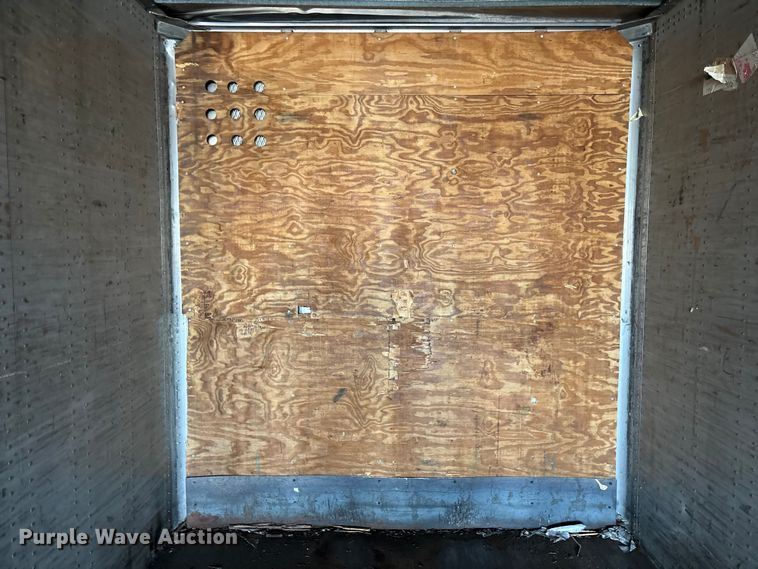 image for item YA1582 1995 Wabash dry van trailer