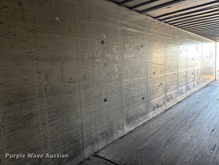 image for item YA1582 1995 Wabash dry van trailer