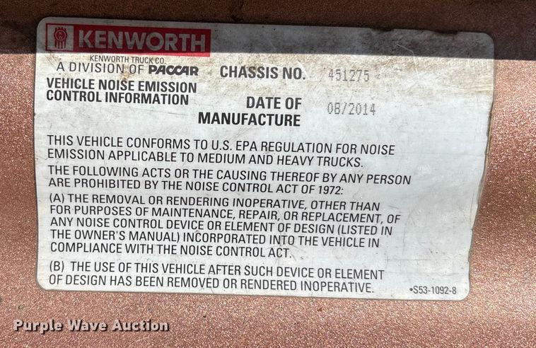 image for item YA1679 2015 Kenworth T680 semi truck