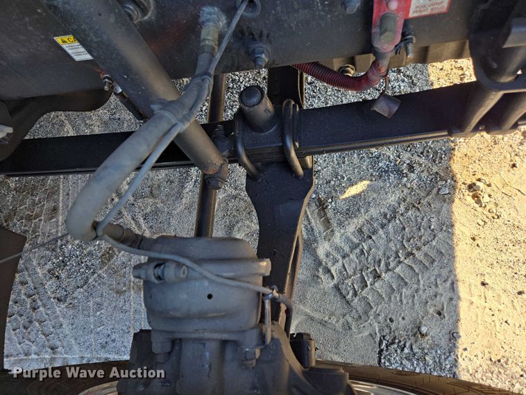 image for item YA1712 2017 Freightliner Cascadia semi truck