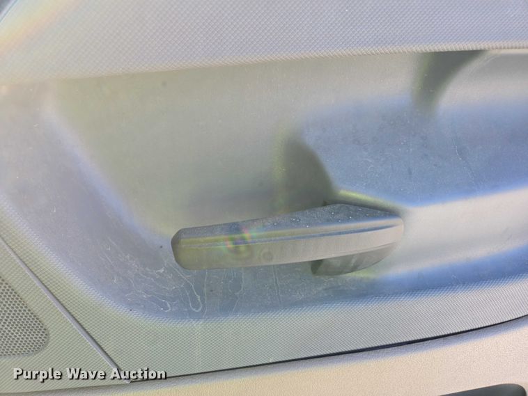 image for item YA1712 2017 Freightliner Cascadia semi truck