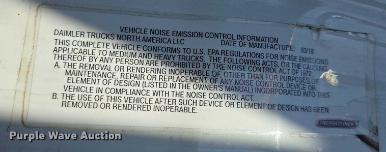 image for item YA1712 2017 Freightliner Cascadia semi truck