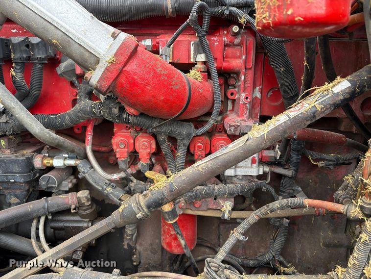 image for item YA1744 2005 International 9900i semi truck