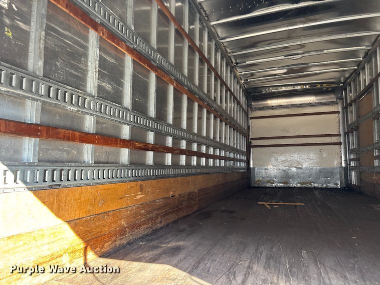 image for item YA1764 2018 International 4300 box truck