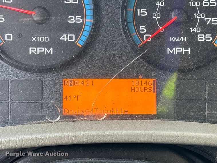 image for item YA1764 2018 International 4300 box truck