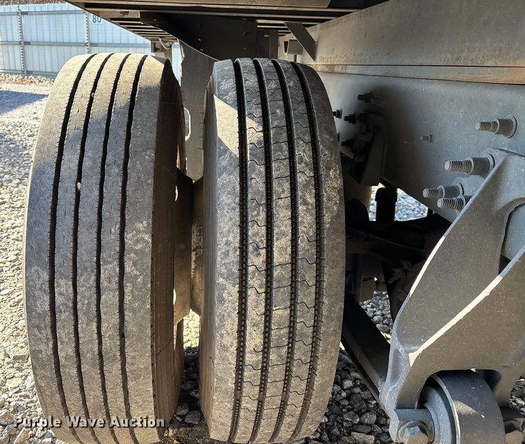 image for item YA1764 2018 International 4300 box truck