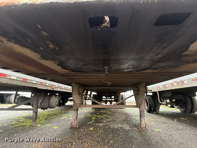 image for item YA1927 1985 Trailmobile 01AA-1SAL dry van trailer