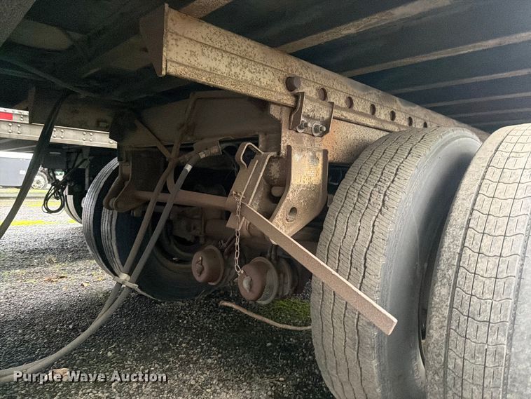 image for item YA1927 1985 Trailmobile 01AA-1SAL dry van trailer