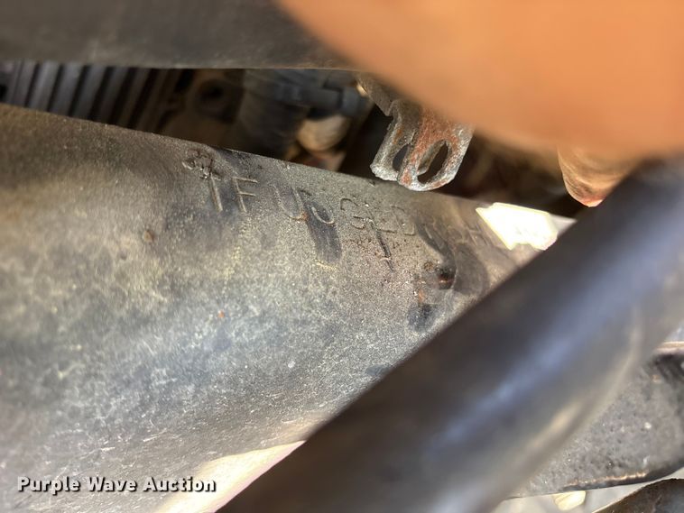 image for item YA2077 2017 Freightliner Cascadia semi truck