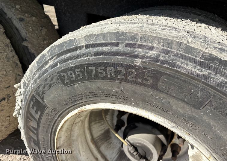 image for item YA2116 2023 Atro dry van trailer