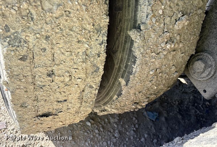 image for item YA2116 2023 Atro dry van trailer