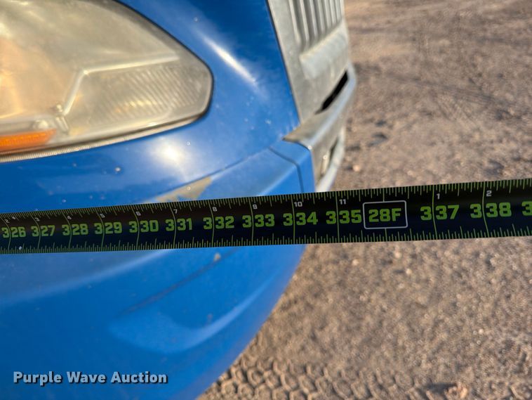 image for item YA2122 2018 International LT625 semi truck