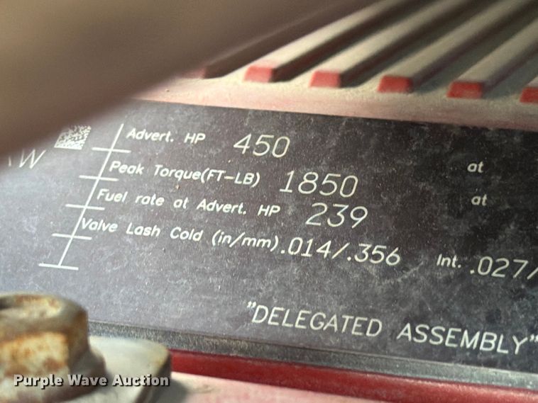 image for item YA2122 2018 International LT625 semi truck