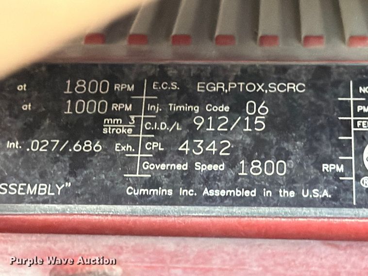 image for item YA2122 2018 International LT625 semi truck