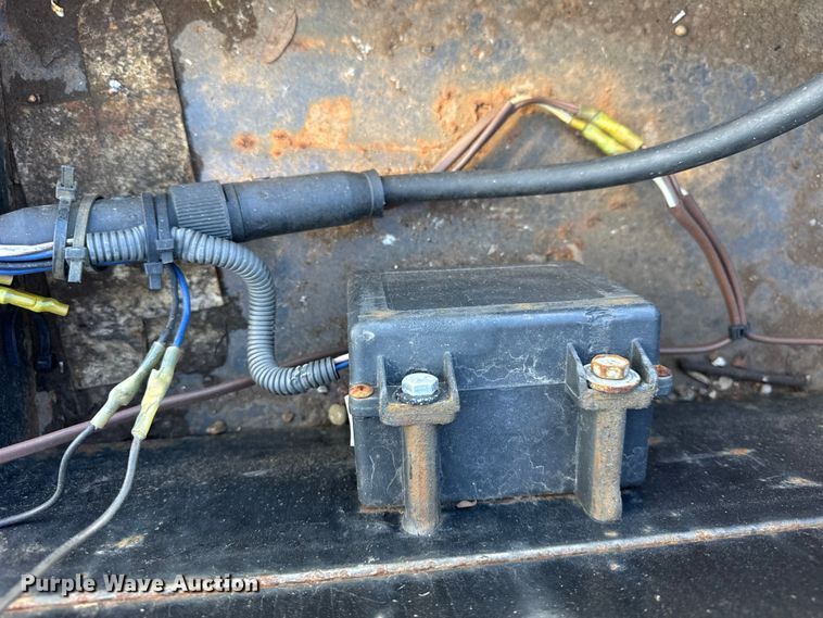 image for item YA2212 2023 Kaufman W50LP car carrier