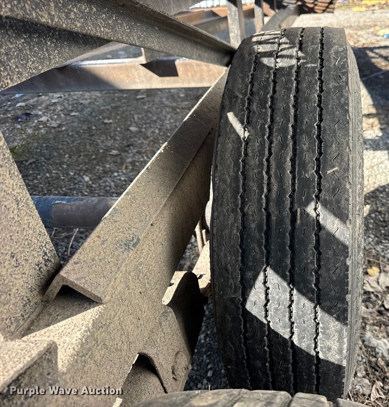 image for item YA2212 2023 Kaufman W50LP car carrier