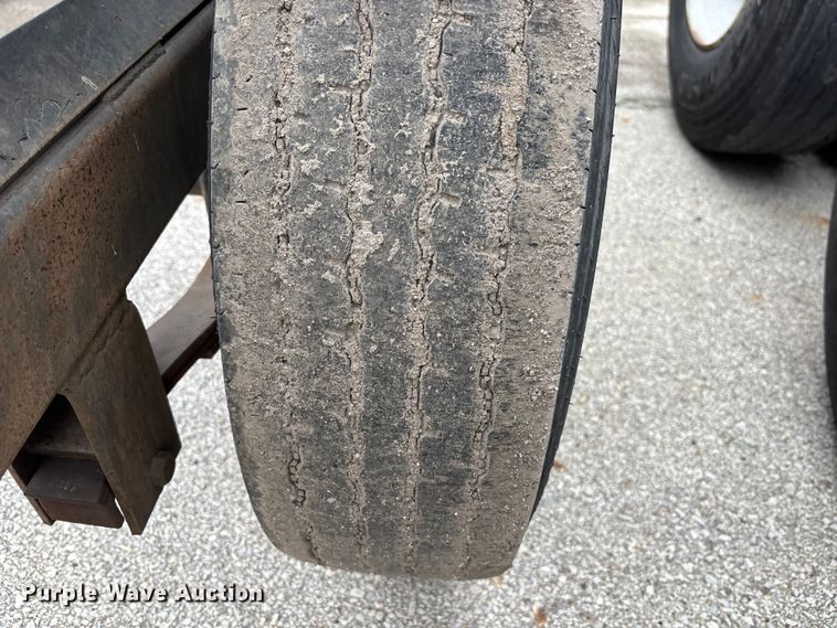 image for item YA2213 2023 Kaufman W50LP car carrier