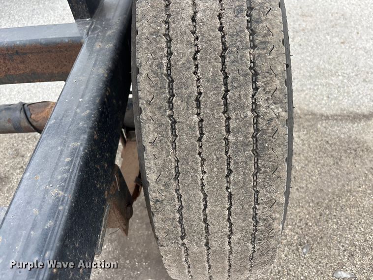 image for item YA2213 2023 Kaufman W50LP car carrier