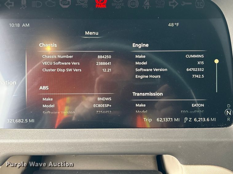 image for item YA2243 2023 Peterbilt 579 semi truck