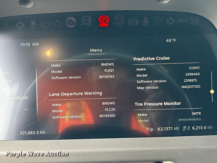 image for item YA2243 2023 Peterbilt 579 semi truck