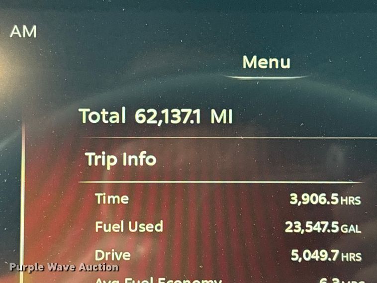 image for item YA2243 2023 Peterbilt 579 semi truck