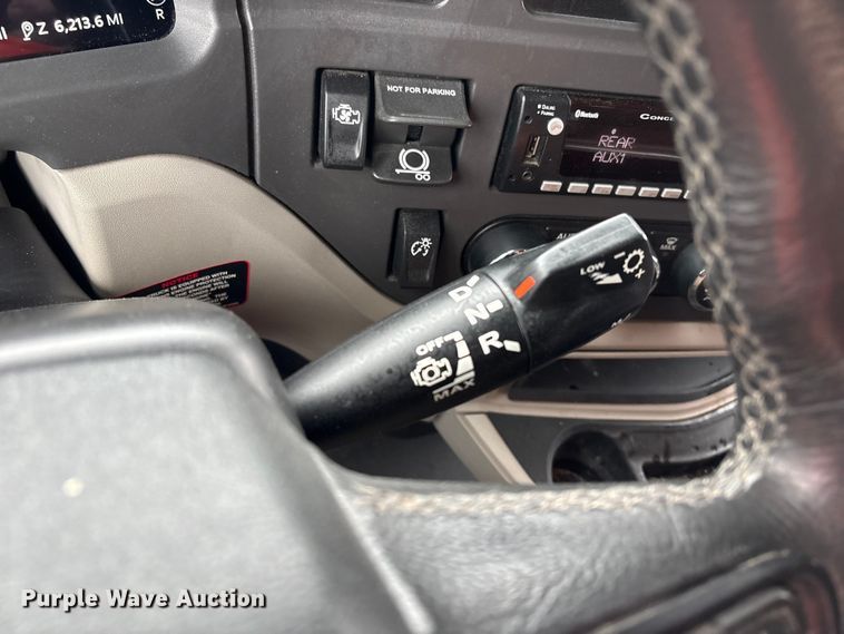 image for item YA2243 2023 Peterbilt 579 semi truck