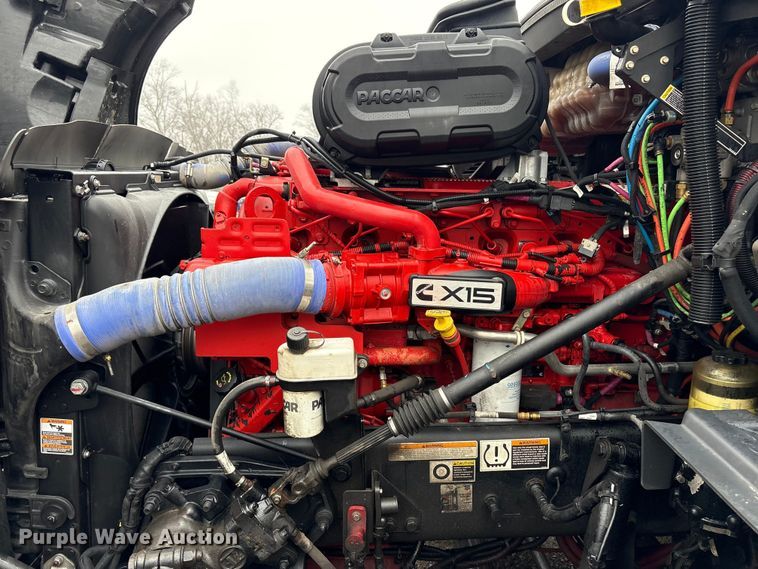 image for item YA2243 2023 Peterbilt 579 semi truck