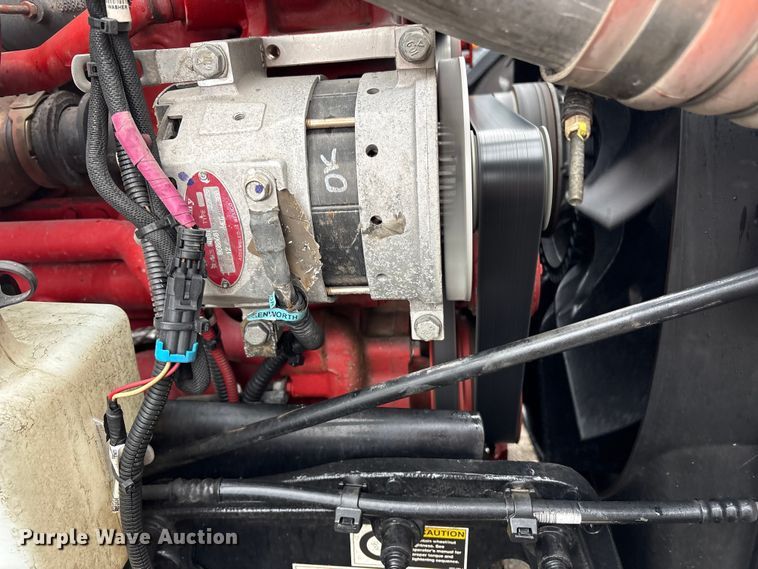 image for item YA2243 2023 Peterbilt 579 semi truck