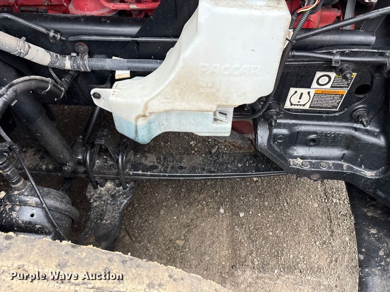 image for item YA2243 2023 Peterbilt 579 semi truck