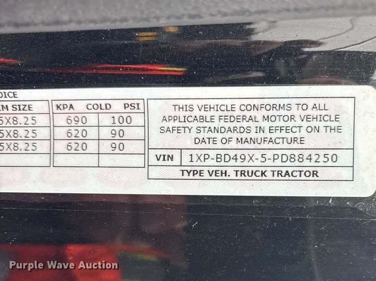 image for item YA2243 2023 Peterbilt 579 semi truck