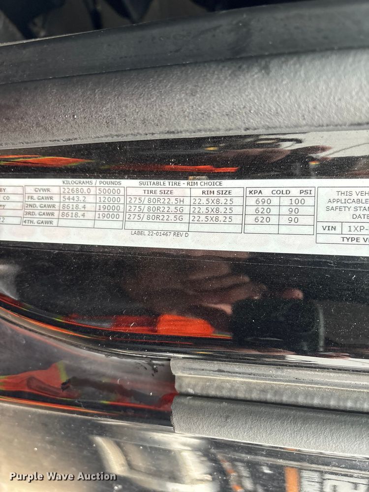 image for item YA2243 2023 Peterbilt 579 semi truck