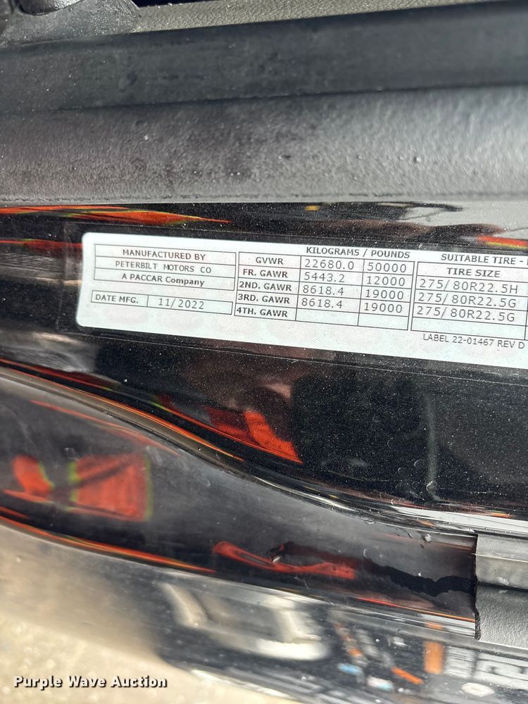 image for item YA2243 2023 Peterbilt 579 semi truck