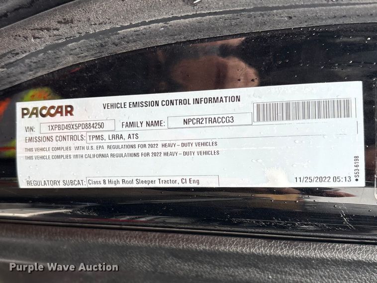 image for item YA2243 2023 Peterbilt 579 semi truck