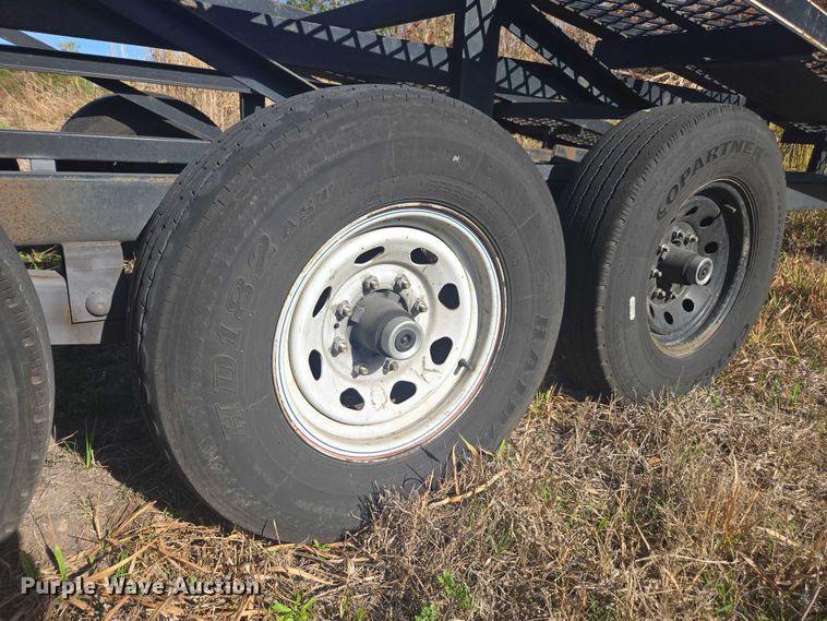 image for item YA2455 2023 Kaufman car carrier