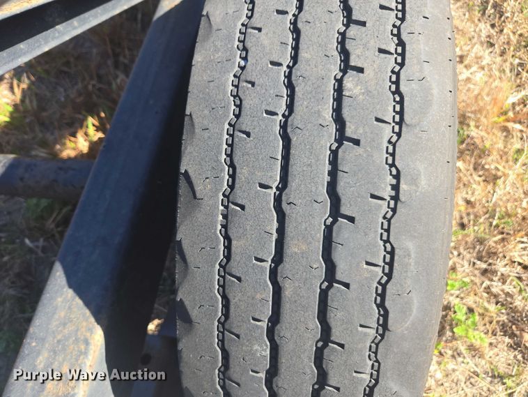 image for item YA2455 2023 Kaufman car carrier