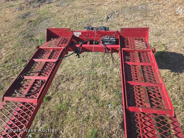 image for item YA2456 2021 Kaufman car carrier