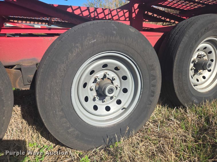 image for item YA2456 2021 Kaufman car carrier