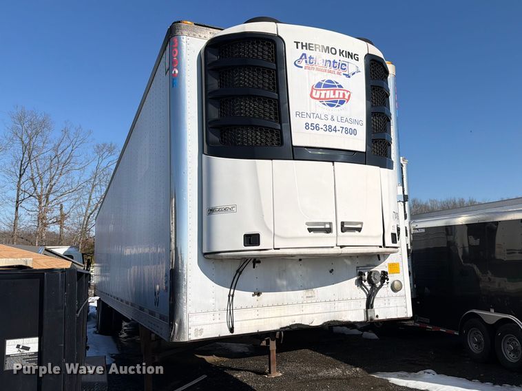 image for item YA2478 2004 Utility VS2RA refrigerated van trailer