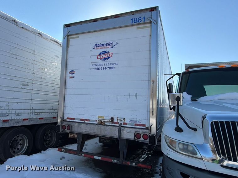 image for item YA2478 2004 Utility VS2RA refrigerated van trailer