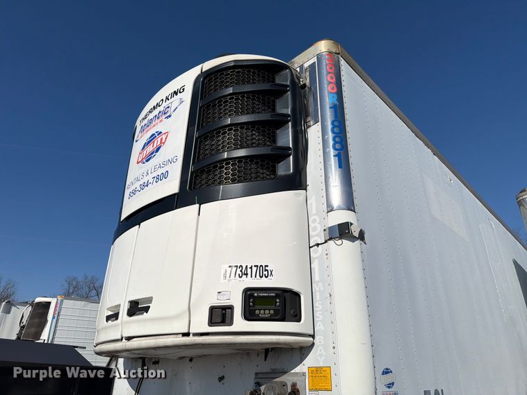 image for item YA2478 2004 Utility VS2RA refrigerated van trailer