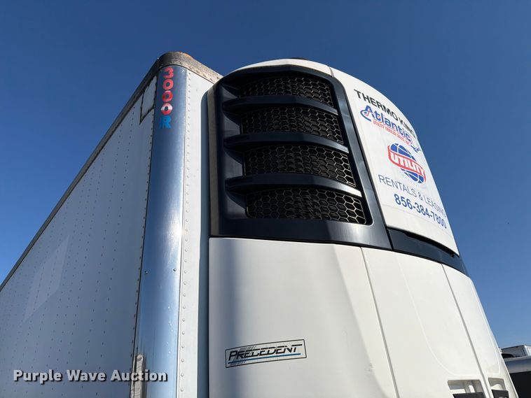 image for item YA2478 2004 Utility VS2RA refrigerated van trailer