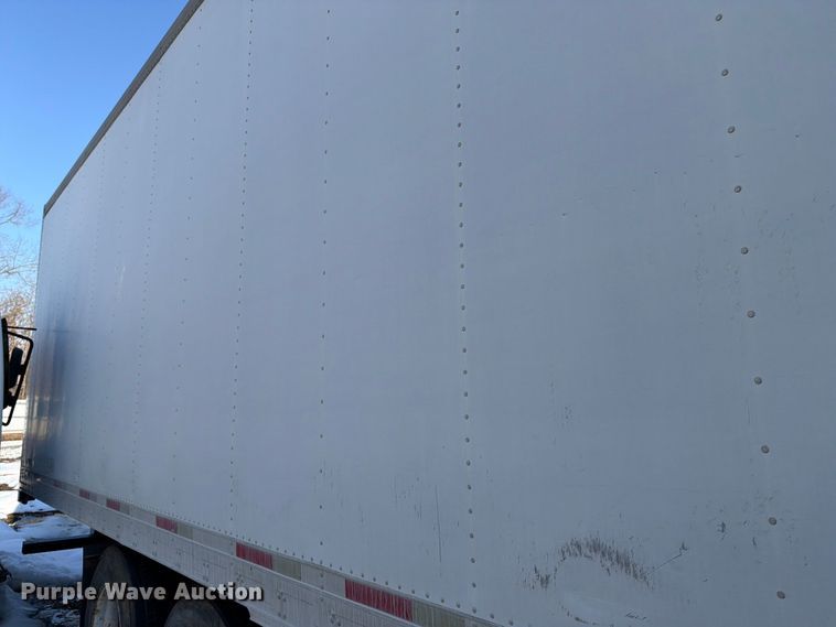 image for item YA2478 2004 Utility VS2RA refrigerated van trailer