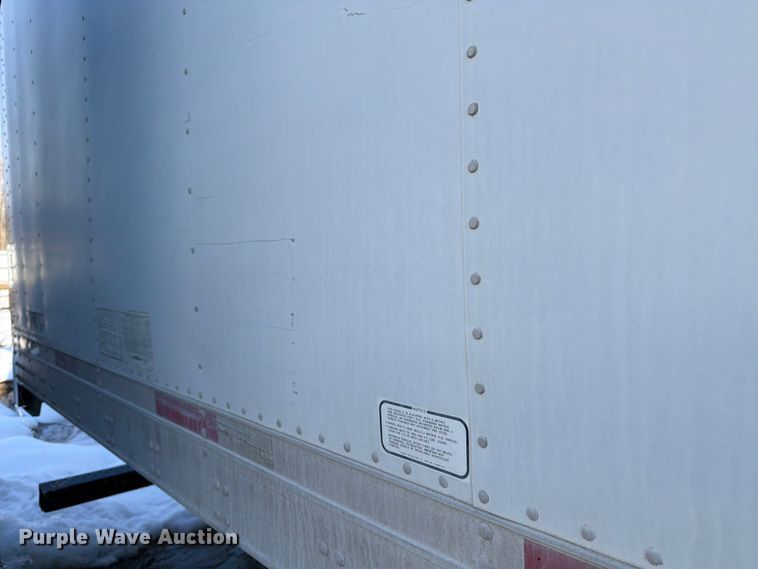 image for item YA2478 2004 Utility VS2RA refrigerated van trailer