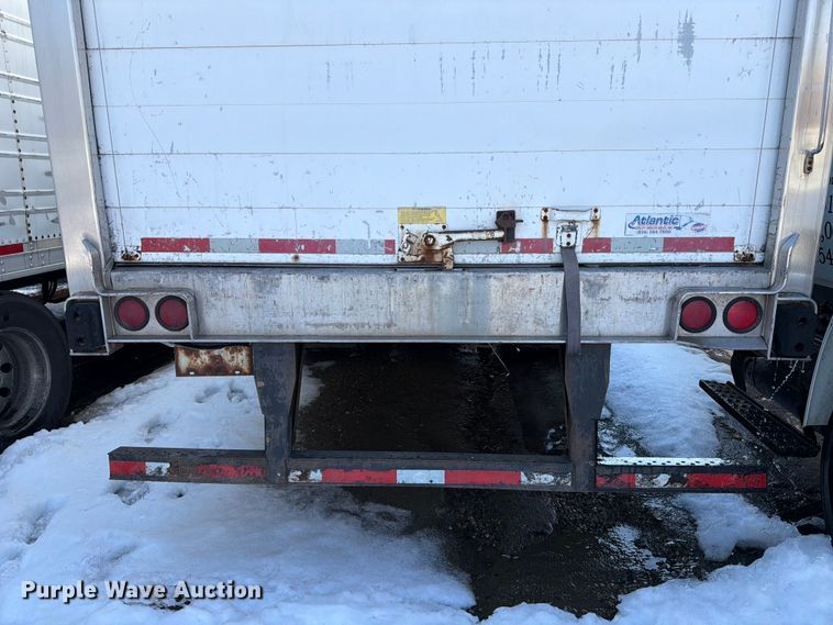 image for item YA2478 2004 Utility VS2RA refrigerated van trailer