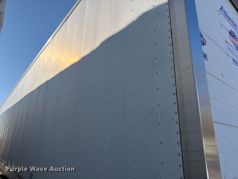 image for item YA2478 2004 Utility VS2RA refrigerated van trailer